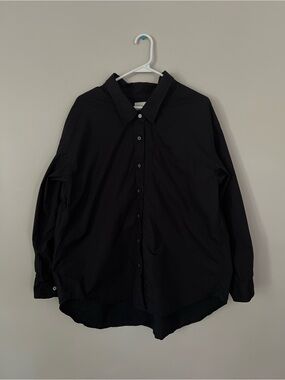 Aritzia Wilfred Free Relaxed Poplin Button-Down Shirt